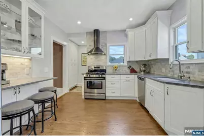 486 Sussex Road, Wood Ridge, NJ 07075 - Photo 13