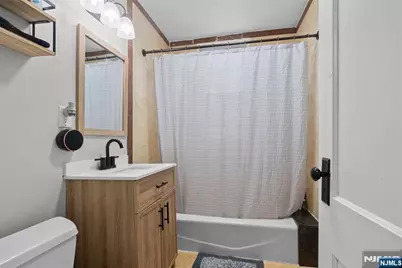 89 Shaler Avenue, Fairview, NJ 07022 - Photo 15