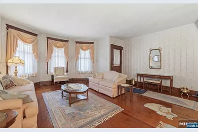 31 Division Avenue, Belleville, NJ 07109 - Photo 5