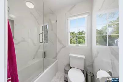13 Dogwood Court, Paramus, NJ 07652 - Photo 21