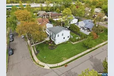 13 Dogwood Court, Paramus, NJ 07652 - Photo 33