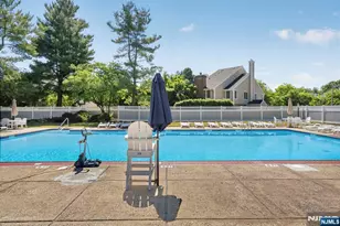 121 Country Club Dr 10, Union Township, NJ 07083 - Photo 35