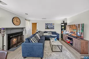 121 Country Club Dr 10, Union Township, NJ 07083 - Photo 3