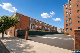412 68th Street 17, Guttenberg, NJ 07093 - Photo 17