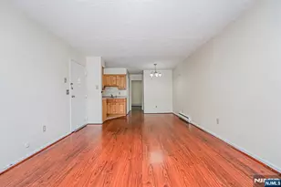 412 68th Street 17, Guttenberg, NJ 07093 - Photo 11