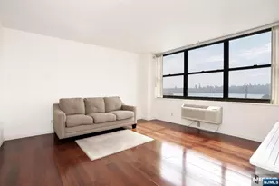7004 Blvd E 5L, Guttenberg, NJ 07093 - Photo 31