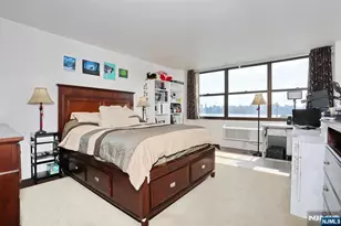 7004 Blvd E 5L, Guttenberg, NJ 07093 - Photo 23