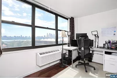 7004 Boulevard E, Guttenberg, NJ 07093 - Photo 25