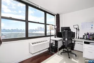 7004 Blvd E 5L, Guttenberg, NJ 07093 - Photo 25