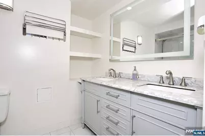 7004 Boulevard E, Guttenberg, NJ 07093 - Photo 27
