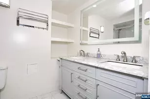 7004 Blvd E 5L, Guttenberg, NJ 07093 - Photo 27