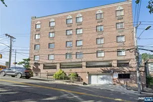 399 11th Street 403, Palisades Park, NJ 07650 - Photo 29