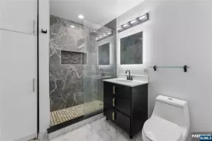 399 11th Street 403, Palisades Park, NJ 07650 - Photo 21