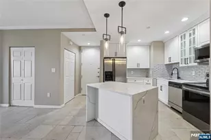399 11th Street 403, Palisades Park, NJ 07650 - Photo 5