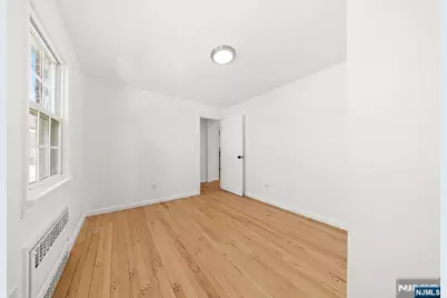 493 Beverly Road 1 #1, Teaneck Township, NJ 07666 - Photo 9