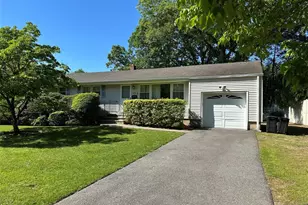 622 Valley Ct, Washington Township, NJ 07676 - Photo 3
