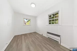 493 Beverly Road 2, Teaneck Township, NJ 07666 - Photo 9