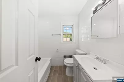 493 Beverly Road 2 #2, Teaneck Township, NJ 07666 - Photo 15