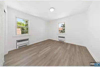 493 Beverly Road 2 #2, Teaneck Township, NJ 07666 - Photo 13