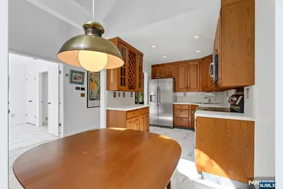 172 Grandview Lane, Mahwah, NJ 07430 - Photo 7