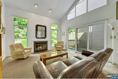 172 Grandview Lane, Mahwah, NJ 07430 - Photo 19