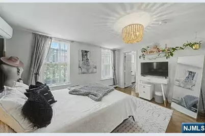 29 Franklin Street 2 #2, Jersey City, NJ 07307 - Photo 9