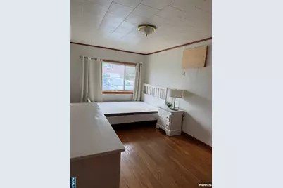 26 E Homestead Avenue, Palisades Park, NJ 07650 - Photo 5