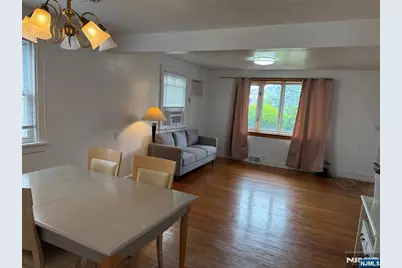 26 E Homestead Avenue, Palisades Park, NJ 07650 - Photo 3
