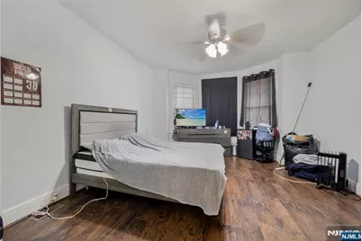 196 Windsor Street, Kearny, NJ 07032 - Photo 13