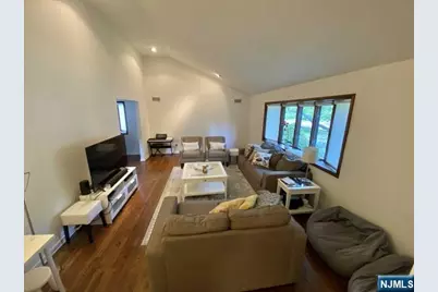 212 Delmar Avenue, Glen Rock, NJ 07452 - Photo 3