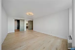 200 Winston Dr 2409, Cliffside Park, NJ 07010 - Photo 21