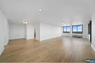 200 Winston Drive 2409 #2409, Cliffside Park, NJ 07010 - Photo 7