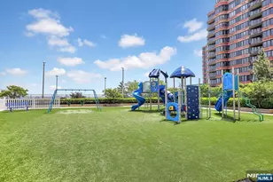200 Winston Dr 2409, Cliffside Park, NJ 07010 - Photo 47