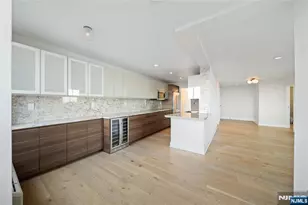 200 Winston Dr 2409, Cliffside Park, NJ 07010 - Photo 15