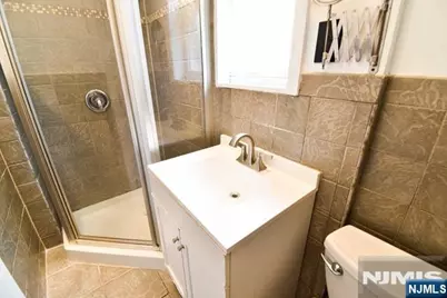 243 Washington Place 1st Floor #1st Floor, Cliffside Park, NJ 07010 - Photo 7