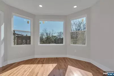 249 Hillside, Leonia, NJ 07605 - Photo 23