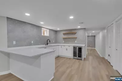 249 Hillside, Leonia, NJ 07605 - Photo 31