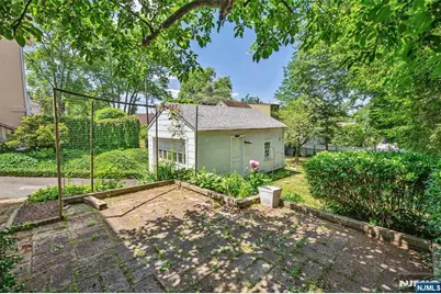 234 Ridgefield Avenue, Bogota, NJ 07603 - Photo 25