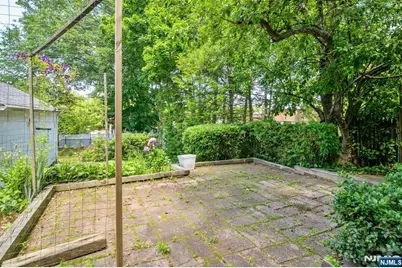 234 Ridgefield Avenue, Bogota, NJ 07603 - Photo 23