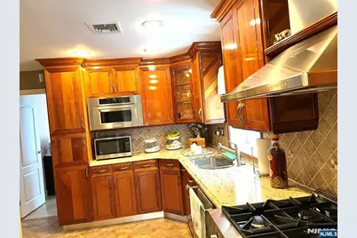 256 Teaneck Road, Ridgefield Park, NJ 07660 - Photo 17