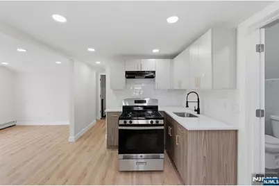 203-205 Hansbury, Newark, NJ 07112 - Photo 37