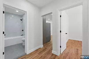 203-205 Hansbury, Newark, NJ 07112 - Photo 23
