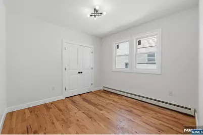 203-205 Hansbury, Newark, NJ 07112 - Photo 25