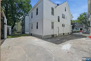 203-205 Hansbury, Newark, NJ 07112 - Photo 45