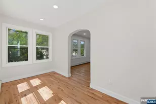 203-205 Hansbury, Newark, NJ 07112 - Photo 19