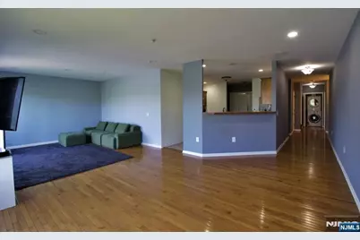 340 The Promenade, Edgewater, NJ 07020 - Photo 19
