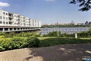 340 The Promenade, Edgewater, NJ 07020 - Photo 47
