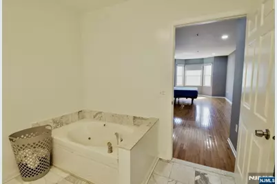 340 The Promenade, Edgewater, NJ 07020 - Photo 27