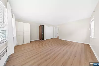 566 2nd Street, Carlstadt, NJ 07072 - Photo 13