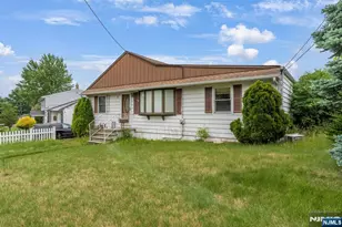 301 S Blvd, Saddle Brook Township, NJ 07663 - Photo 3